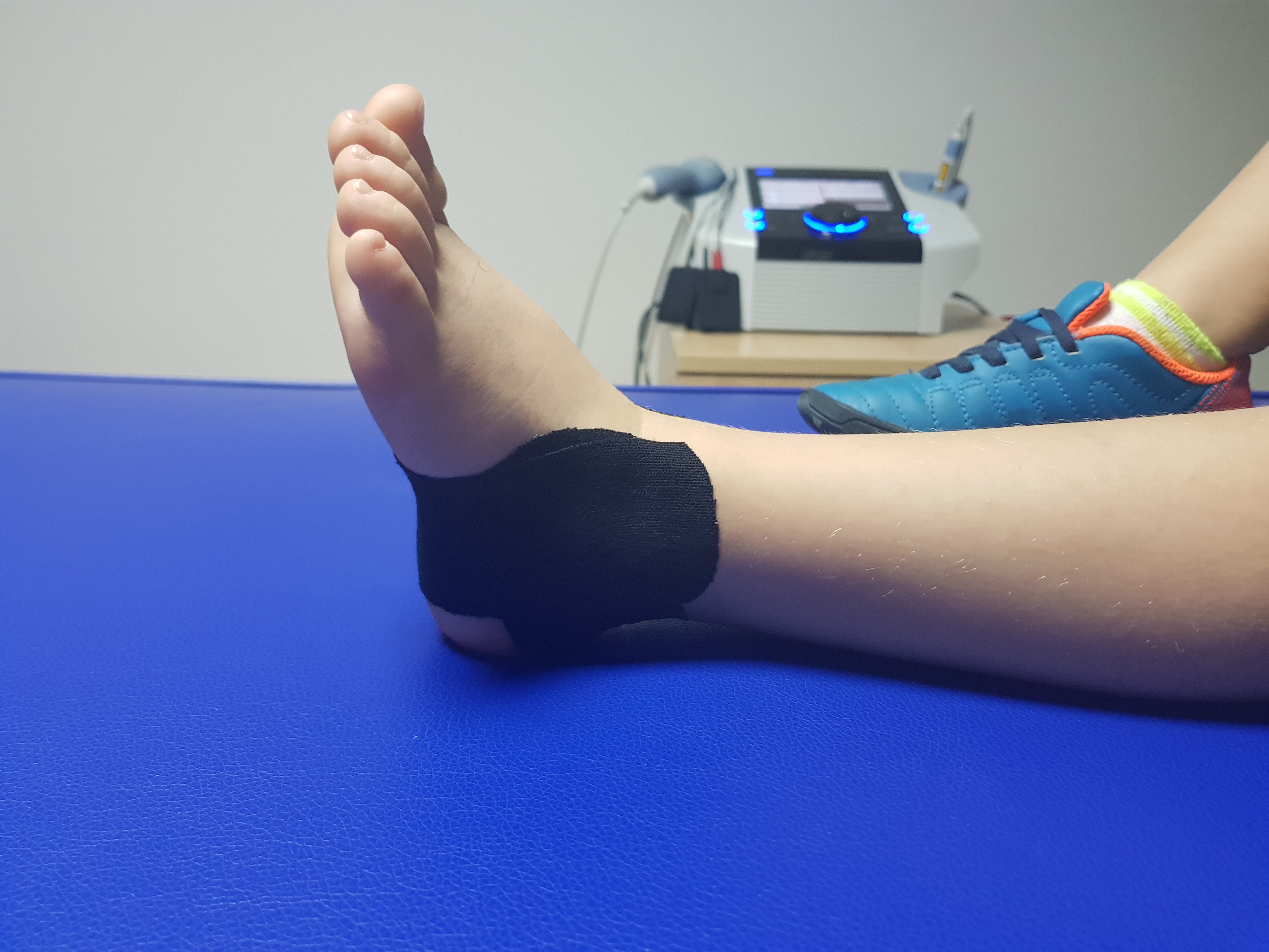 Taping neuromuscular